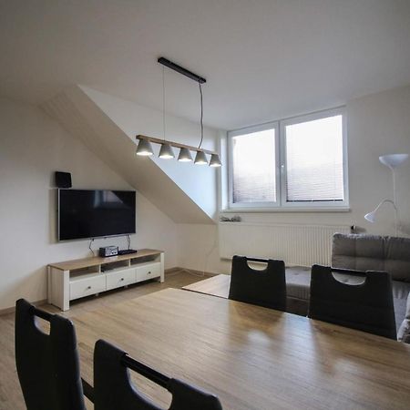 Apartman Pod Hrebienkom Veľký Slavkov Exteriör bild
