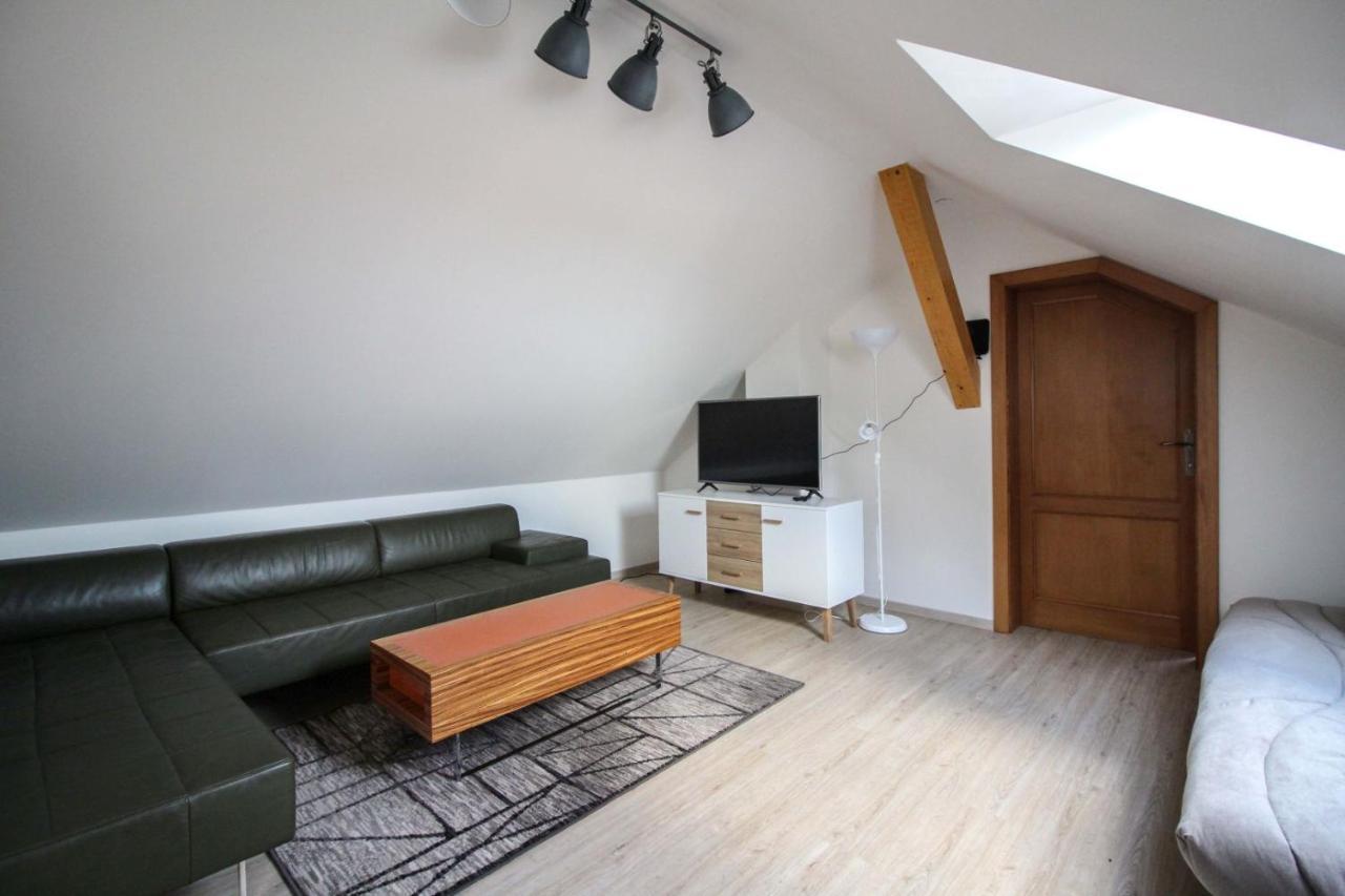 Apartman Pod Hrebienkom Veľký Slavkov Exteriör bild