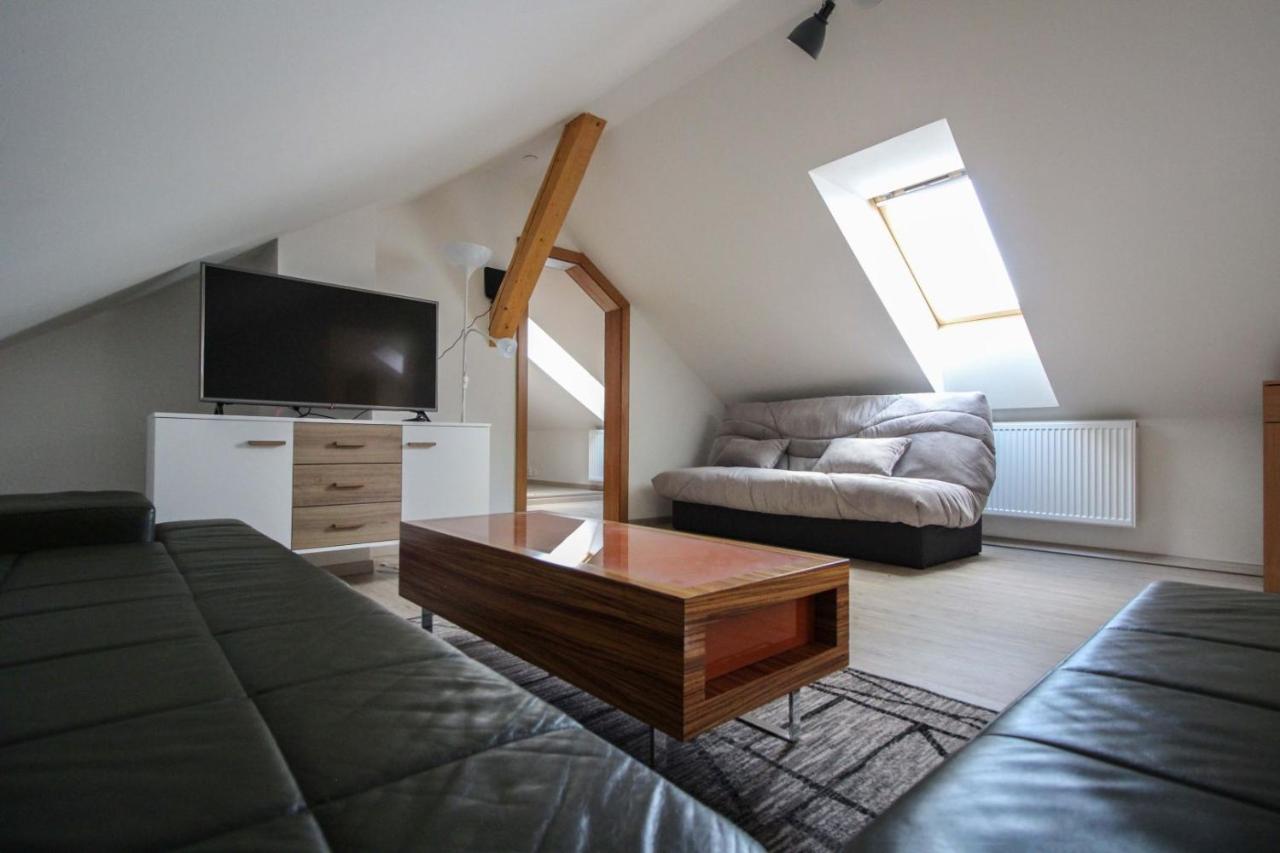 Apartman Pod Hrebienkom Veľký Slavkov Exteriör bild