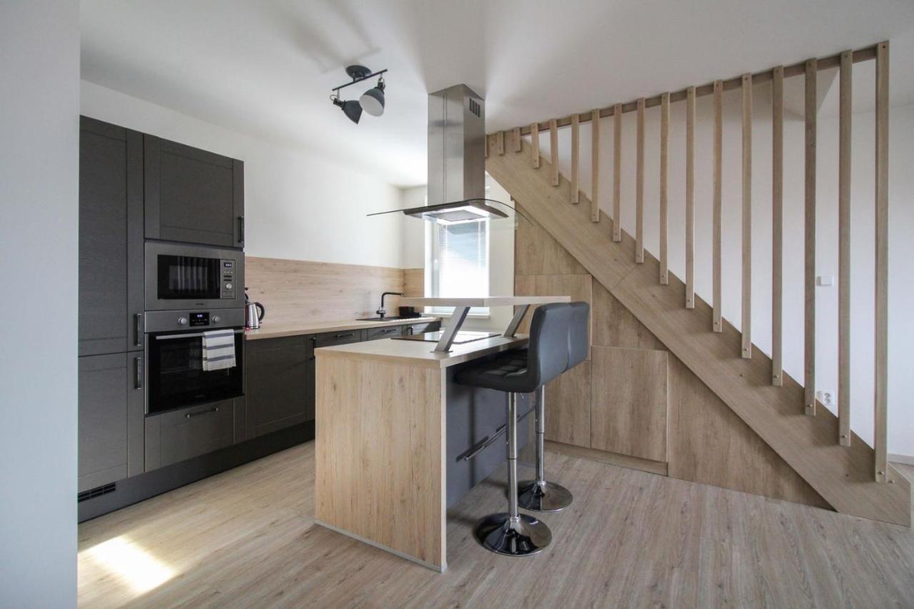 Apartman Pod Hrebienkom Veľký Slavkov Exteriör bild